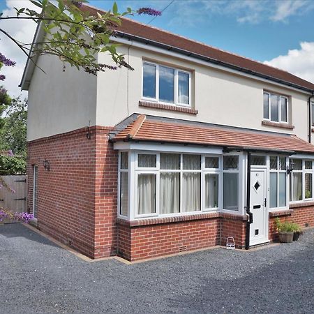 Grange Croft Ben Rhydding Exterior foto